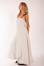 Abroad Bubble Hem Maxi Dress