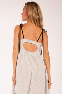 Abroad Bubble Hem Maxi Dress