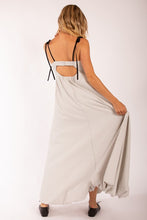 Abroad Bubble Hem Maxi Dress