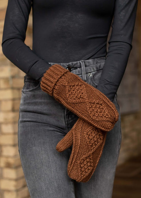 Bear Hug Knit Mittens - Brown