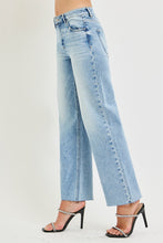 First Impression Mid Rise Crop