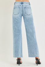 First Impression Mid Rise Crop