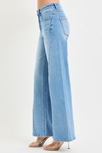 Hilary High Rise Curve Leg