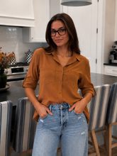 Sirena Button Down - Sienna