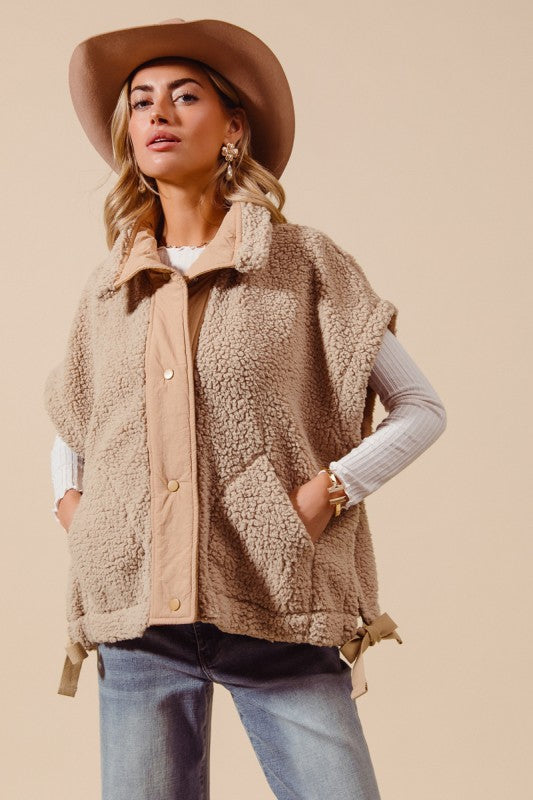 Ivy Soft Sherpa Vest - Latte