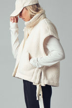 Morning Walk Fleece Vest