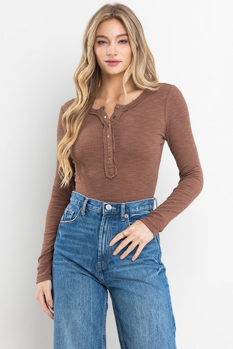 Bailey Henley Bodysuit - Chestnut
