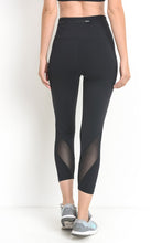 Training Day Highwaist Capri Leggings