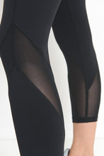 Training Day Highwaist Capri Leggings