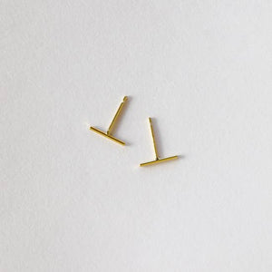 Minimalist Bar Studs