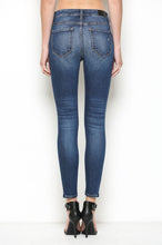 Taylor High Rise Skinny - Dark Blue