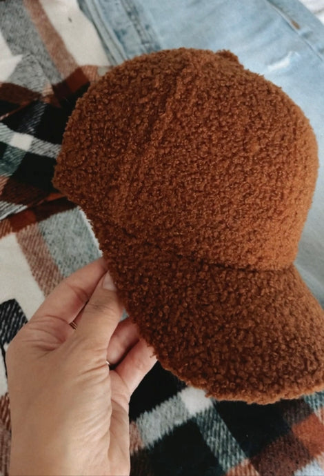 Elyse Sherpa Baseball Hat - Dark Carmel